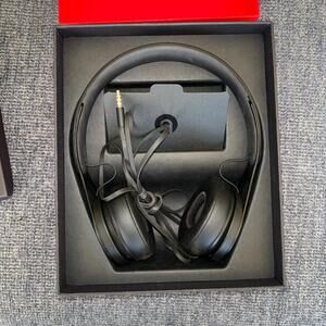 BEATS BY DR. DRE EP ON THE EAR HEADPHONE BLACK APPLE HEADPHONES MPN: ML992LL/A